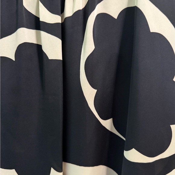 Glam Black & Ivory Bubble Hem Sleeveless Dress, Size M, Made in USA - Picture 2 of 5